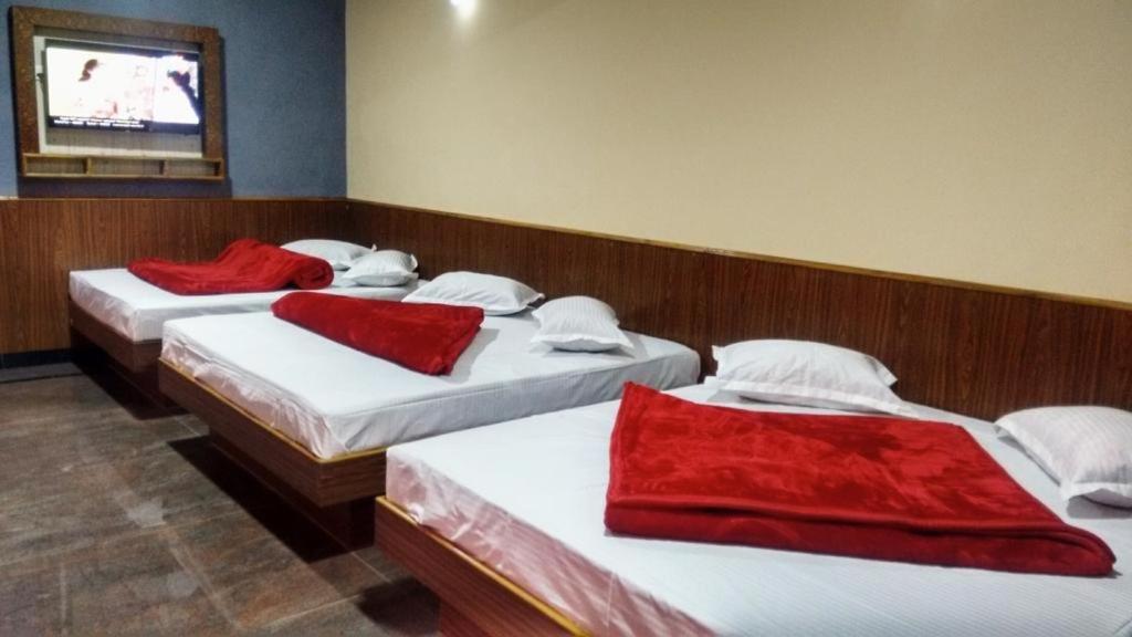 Sk Roomscottage Ooty Exterior foto