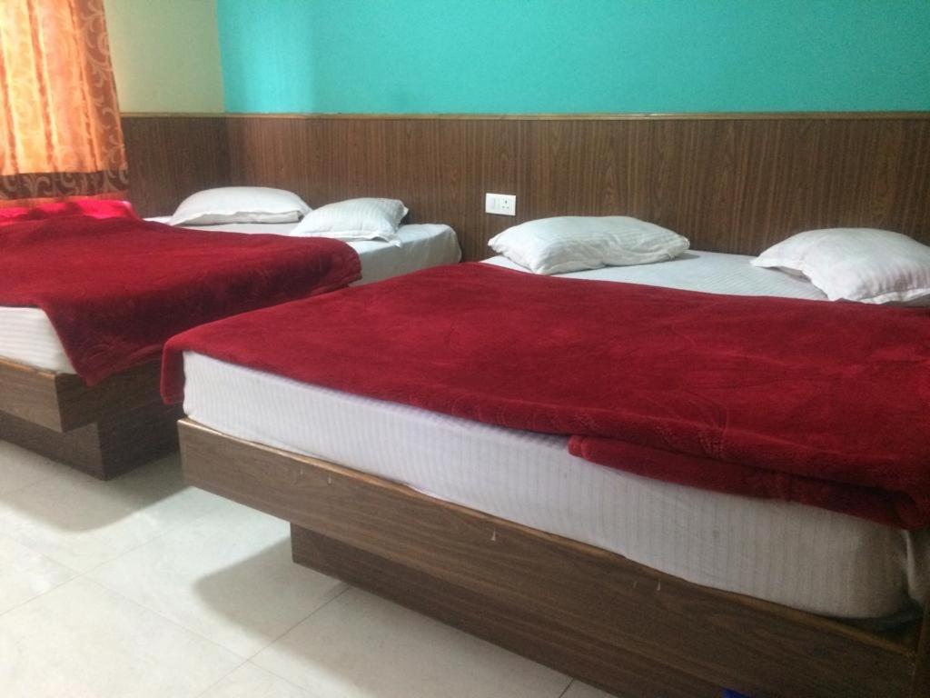Sk Roomscottage Ooty Exterior foto