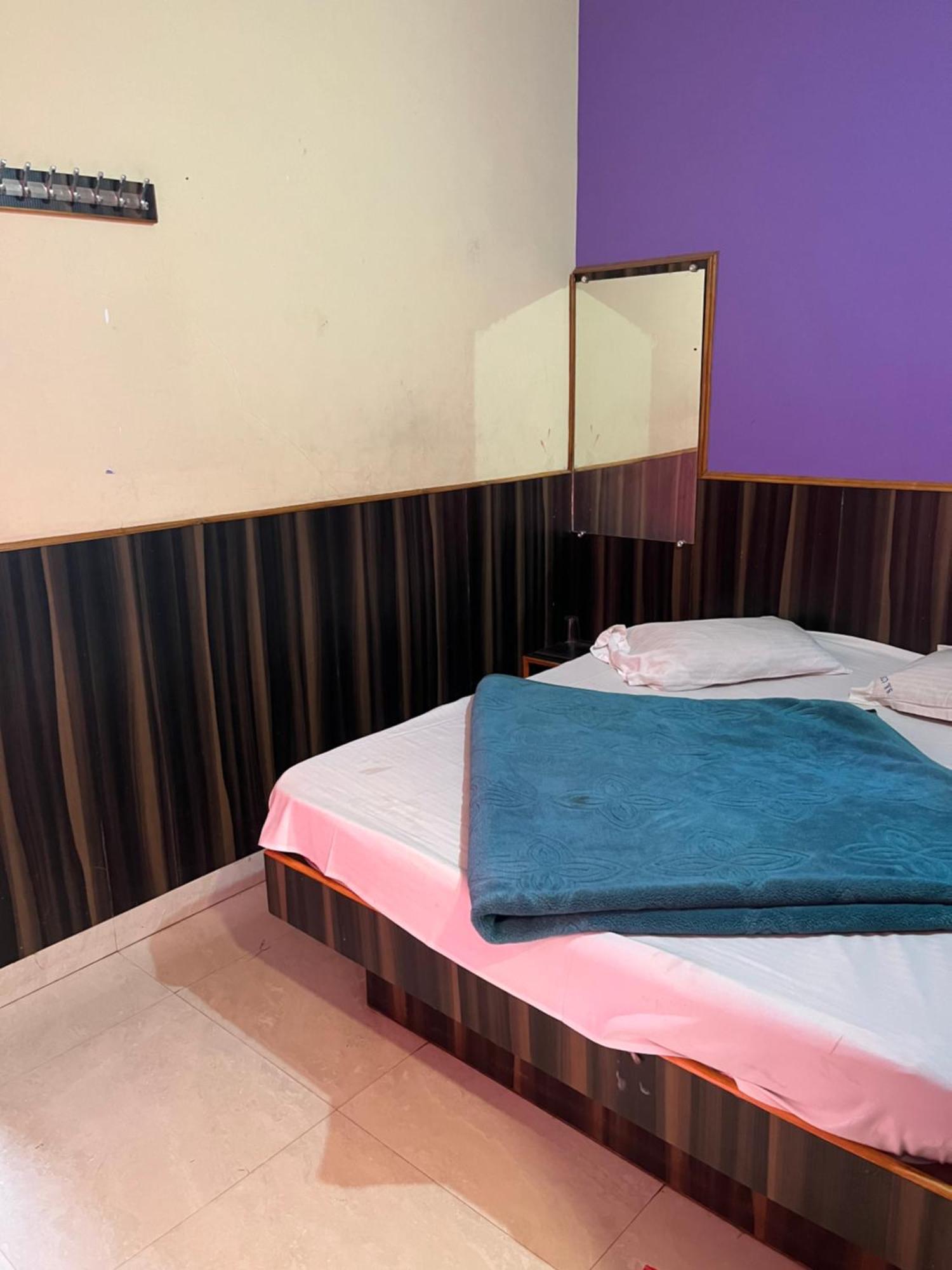 Sk Roomscottage Ooty Exterior foto